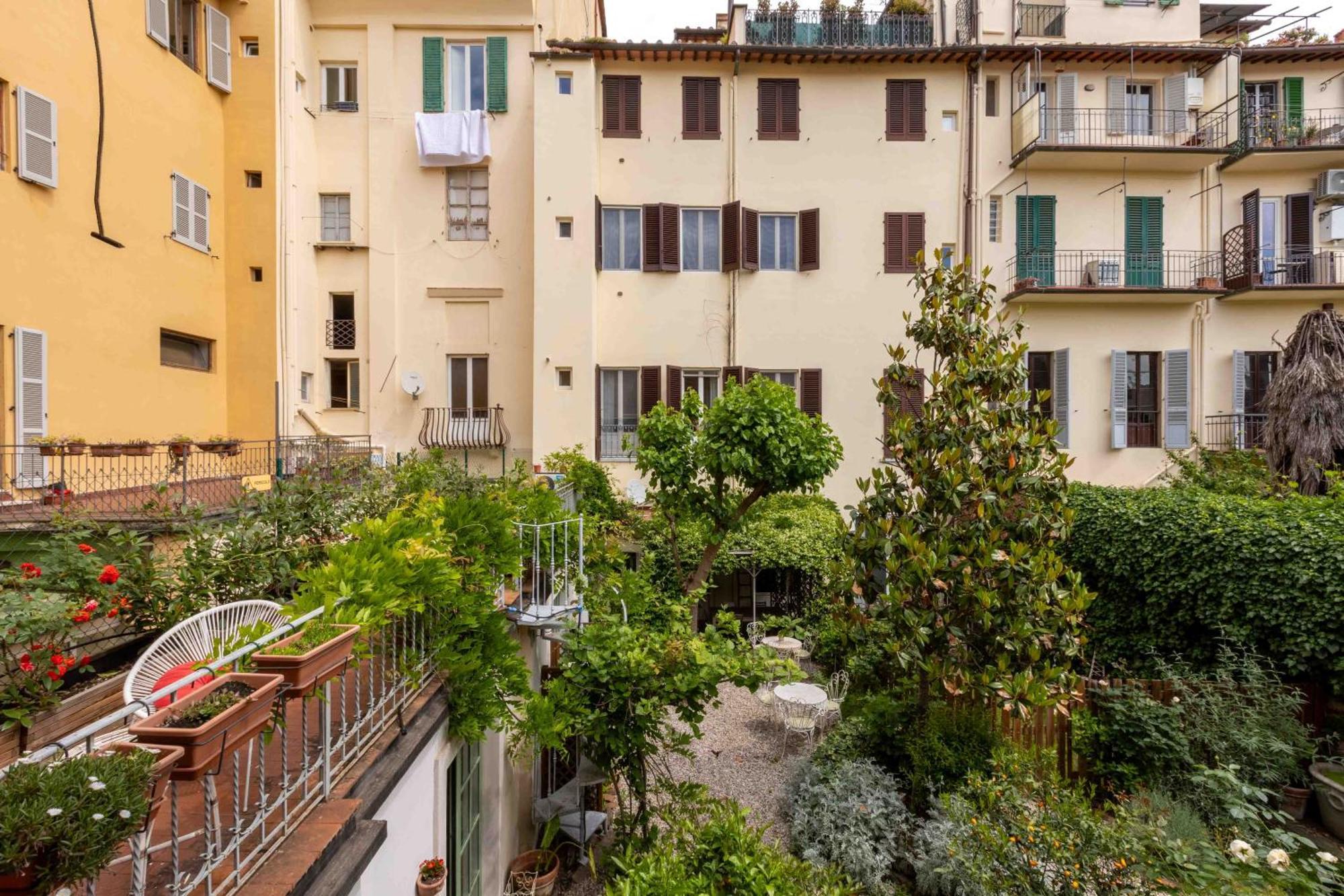 Secret Garden Firenze B&B Ngoại thất bức ảnh