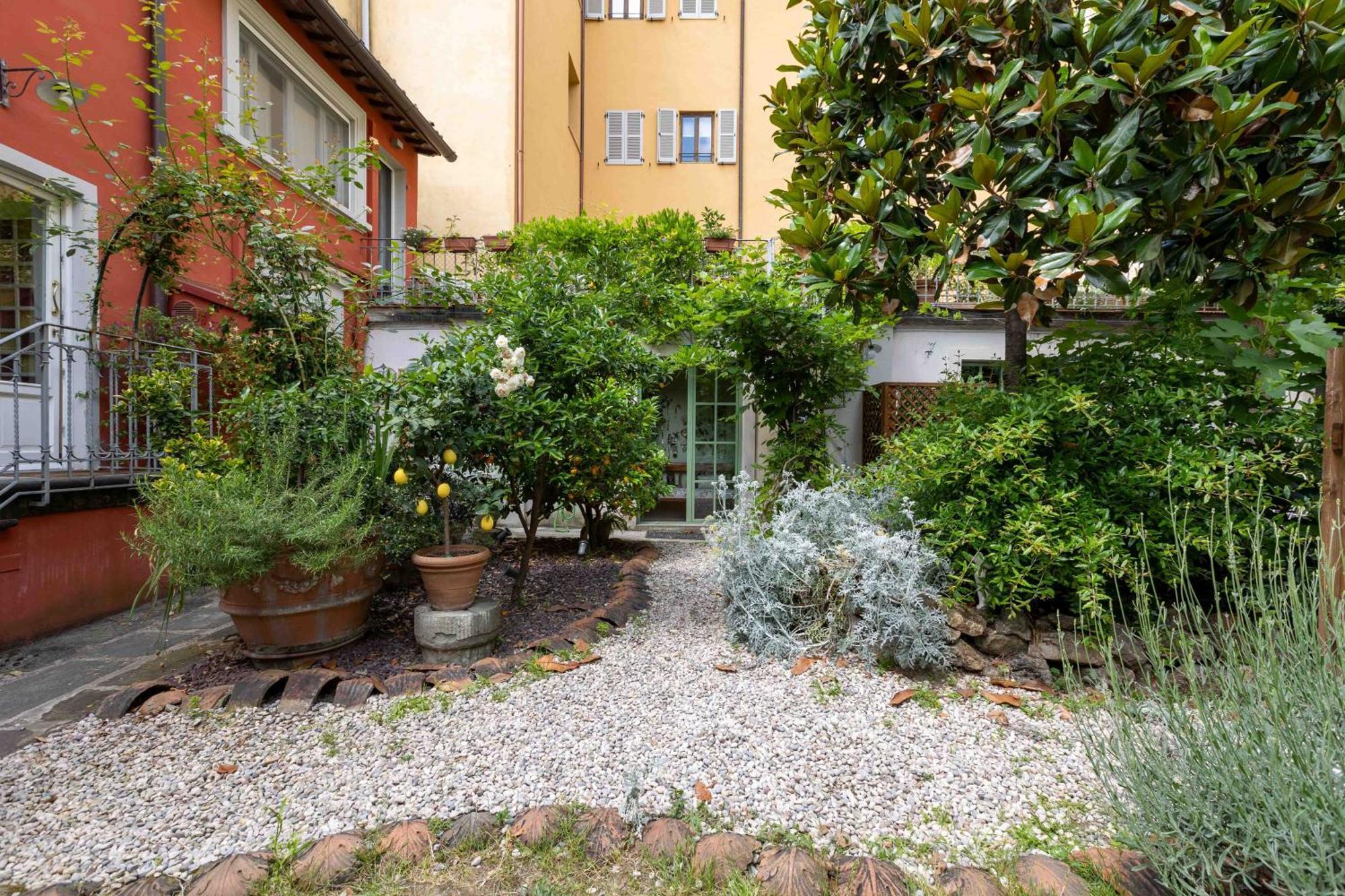 Secret Garden Firenze B&B Ngoại thất bức ảnh